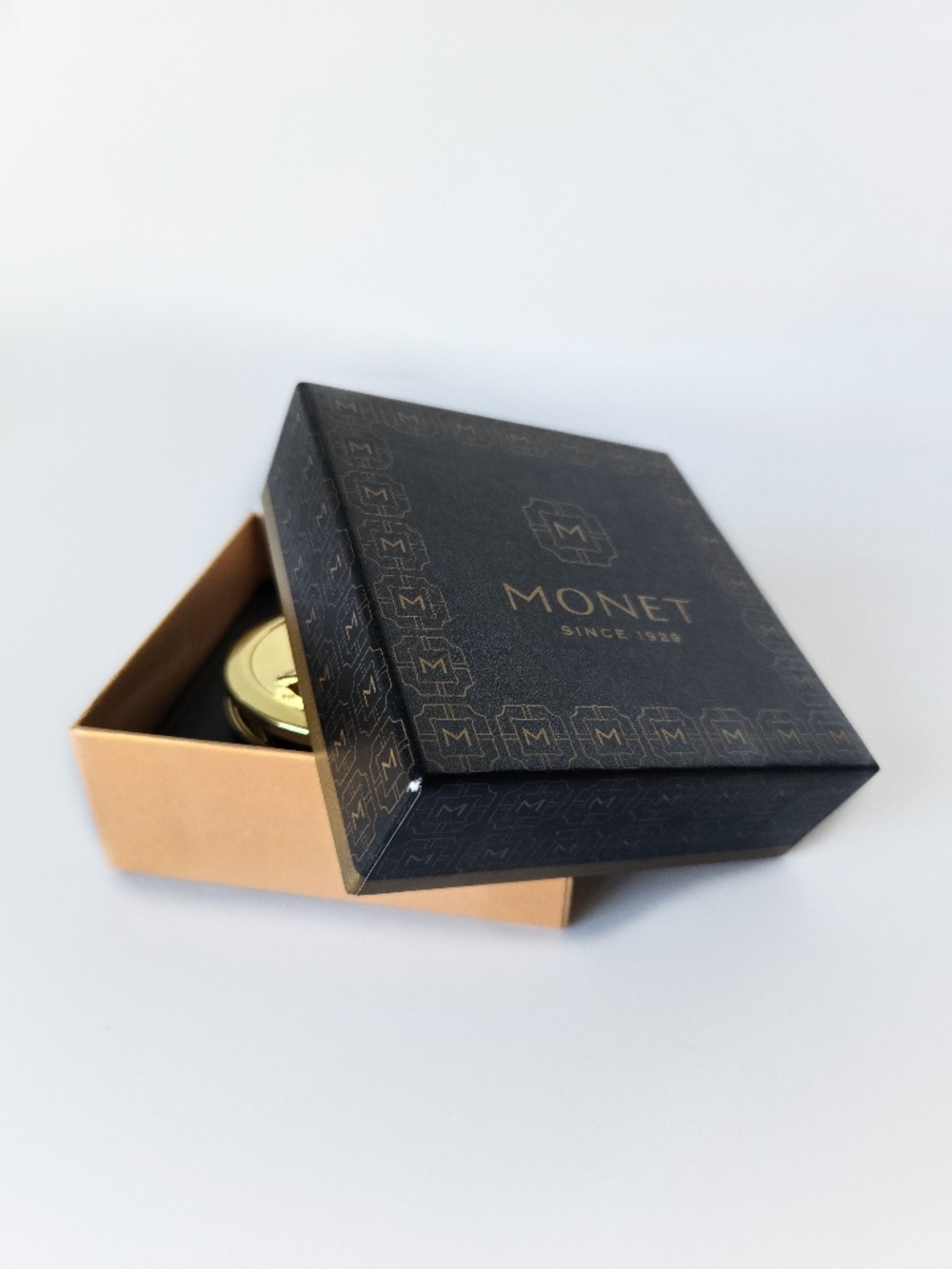 NIB Monet Gold Eiffel Tower Rhinestone Compact Mirror - Picture 7 of 8